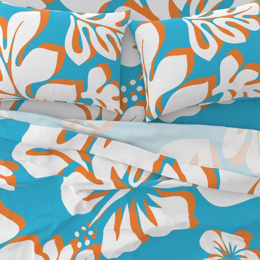 16926787-aqua-blue-orange-