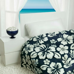 navy blue and white hawaiian flowers comforter