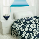 navy blue and white hawaiian flowers comforter