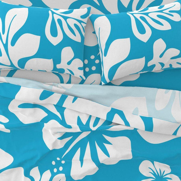 White Hawaiian Flowers on Aqua Ocean Blue Sheet Set from Surfer Bedding™️