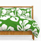 Fresh Green & White Hawaiian Flowers Duvet Cover – Large Scale – Extremely Stoked® Eco Luxe Beach Bedding